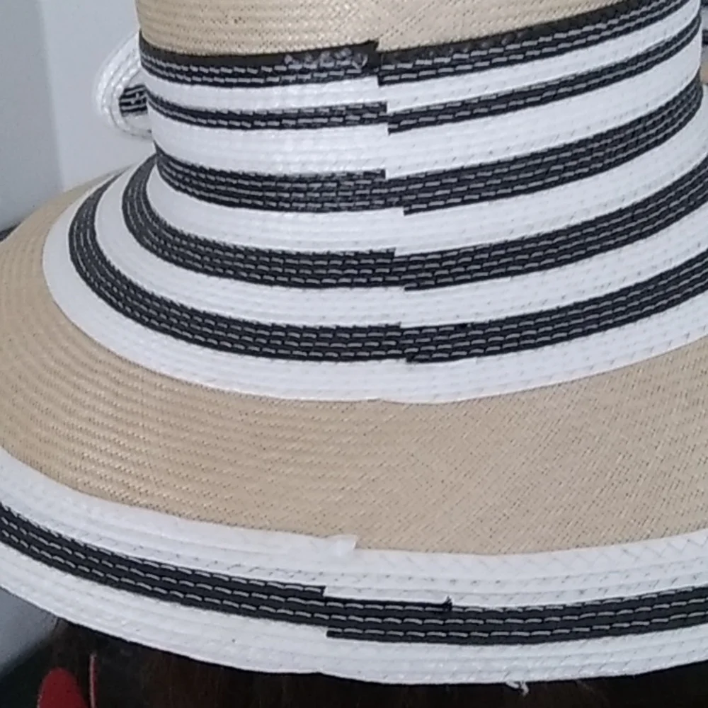 Church hat - Picture 5 of 6